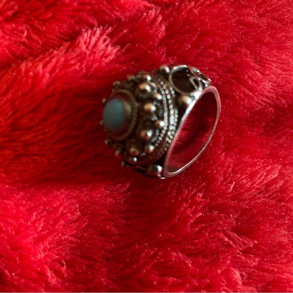 Elegant Silver and Blue Women's Ring - Picture 7 of 7